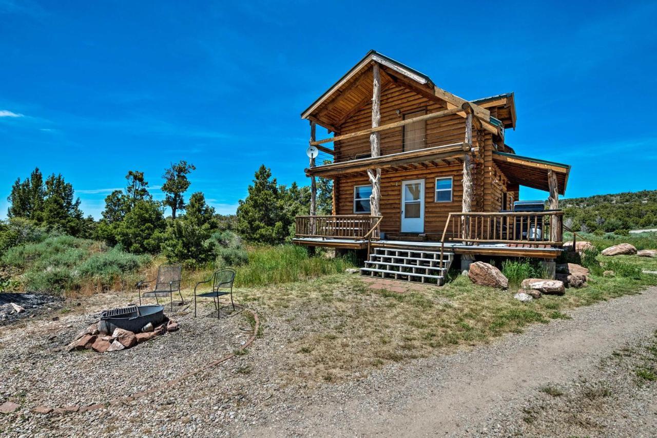 With Fire Pit, Views And Bbq 18 Mi To Moab! Ferienhaus